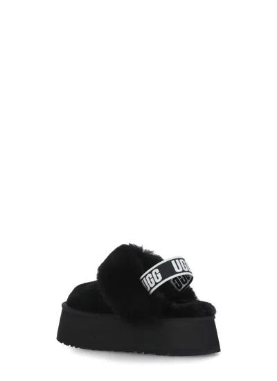 Ugg Black Leather Clog With Faux Fur And Elastic Back  In Black