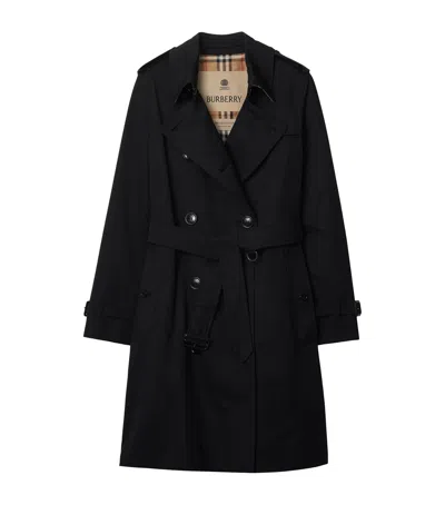Burberry Gabardine Long Waterloo Heritage Trench Coat In Black