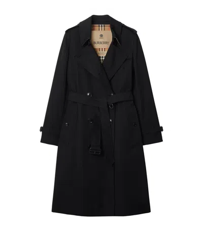 Burberry Gabardine Long Waterloo Heritage Trench Coat In Black