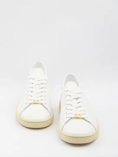Valentino Royco Trainer In White