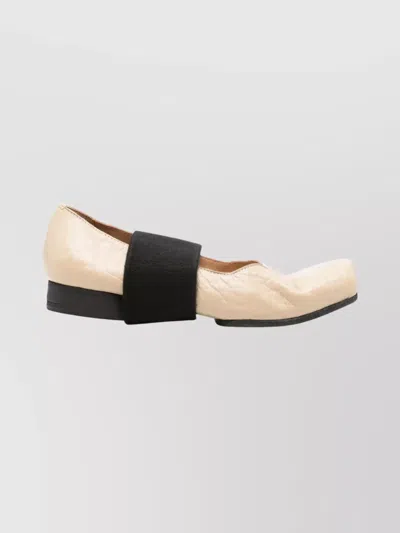 Uma Wang Ballet Flats With Elastic Band In Neutral