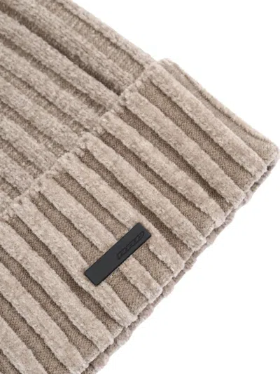 Rrd Velvet-effect Ribbed Beanie In Neutral