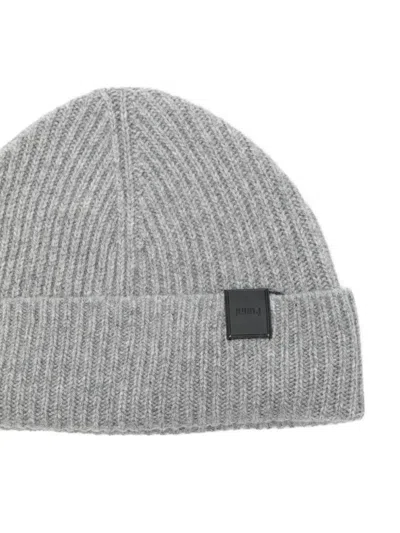 Juunj Ribbed Logo-patch Beanie In Gray