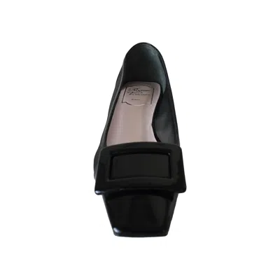 Roger Vivier Women's Belle Vivier Net Pumps In Black