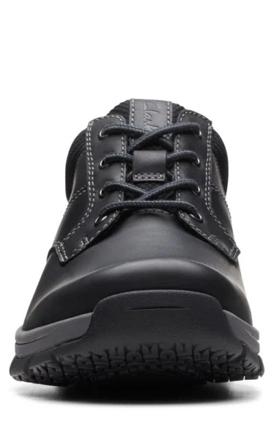 Clarks Walpath Low In Black