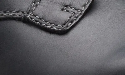 Clarks Walpath Low In Black