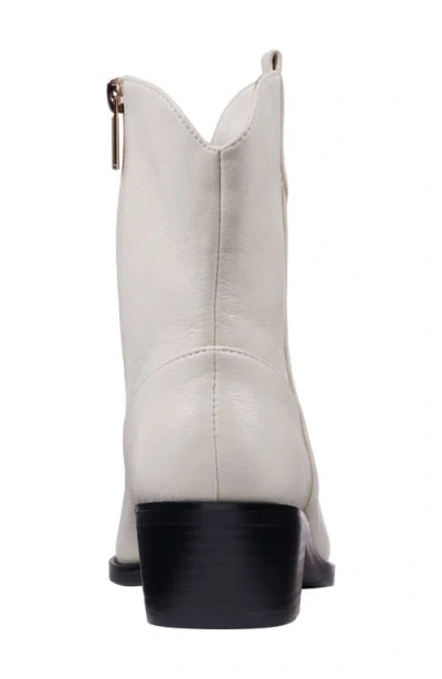 Gc Shoes Women's Oakley Western Almond Toe Dress Boots In White