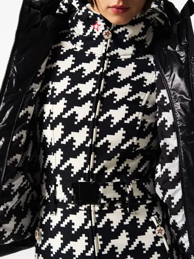 Perfect Moment Hooded Sleeveless Quilted Vest Pockets In Black