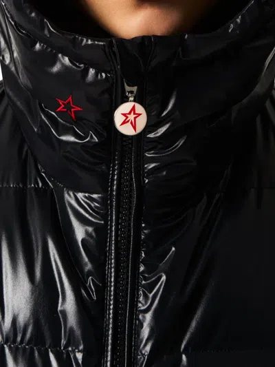 Perfect Moment Hooded Sleeveless Quilted Vest Pockets In Black