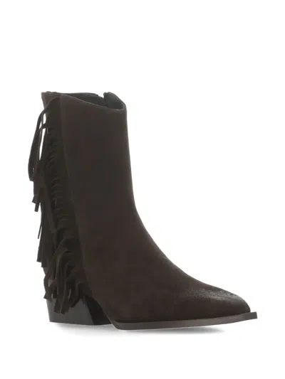 Poeve Ires Texan Ancle Boots In Brown