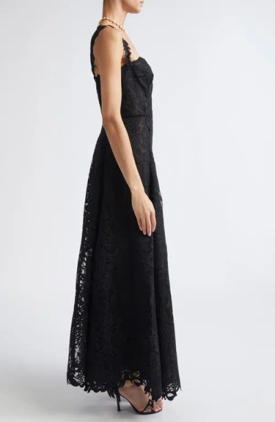 Oscar De La Renta Sleeveless Foxglove Lace Sweetheart-neck Gown In Black