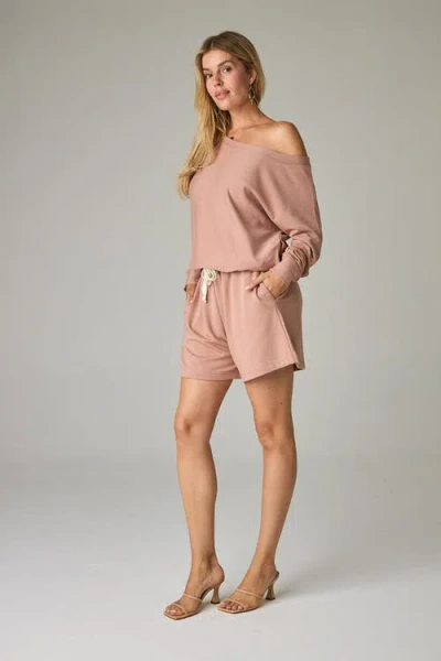 Eavolu Baikal Eco-luxe Fleece Short In Sand