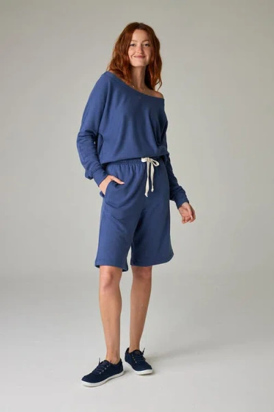 Eavolu Baikal Eco-luxe Fleece Bermuda Short In Blue