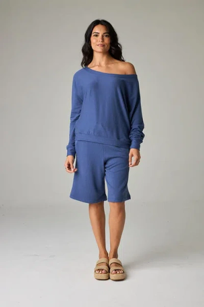 Eavolu Baikal Eco-luxe Fleece Bermuda Short In Blue