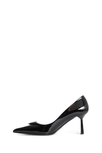 Prada Pumps In Black