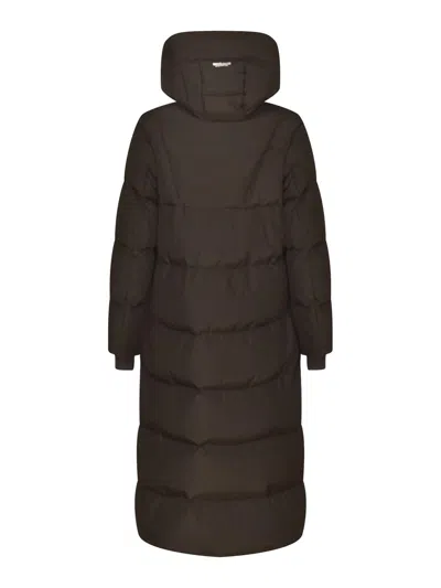 Woolrich Gtx Zip-up Coat In Black