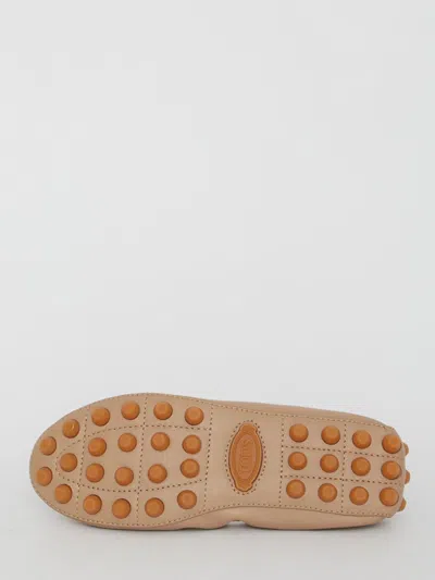 Tod's Des Gommini 76k Ballerinas In Neutral