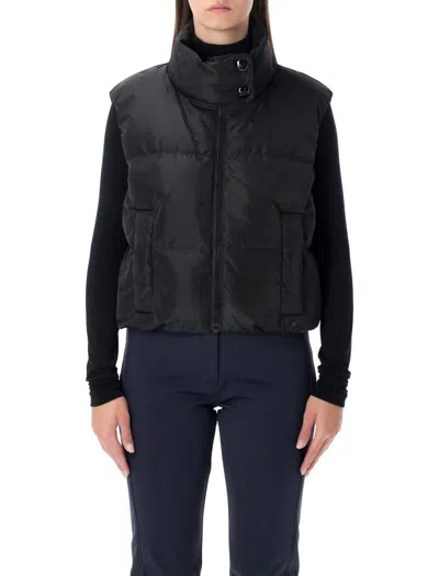 Goldbergh High Collar Padded Sleeveless Jacket In Black