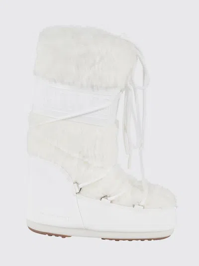 Moon Boot Faux Fur Ankle Boots With Lace-up Design In White