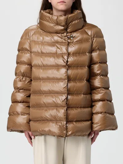 Fay Feather Cape With Hook In Black