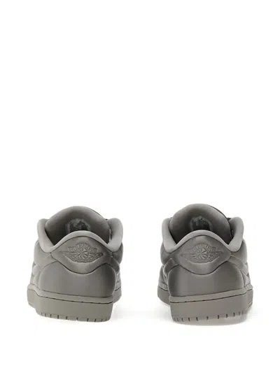 Jordan Air  1 Low Method Of Make Sneakers In Gray