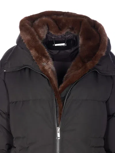 Lou Andrea Removable-hood Padded Jacket In Black