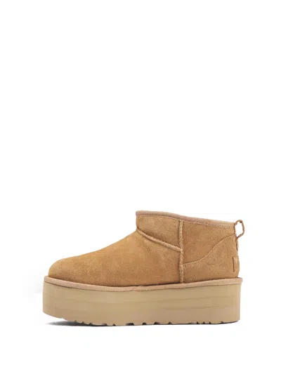 Ugg W Classic Ultra Mini Platform In Brown