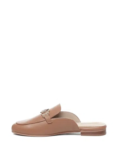 LOGO细节皮质平底穆勒鞋