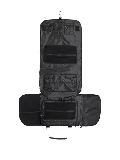 Oakley Latitude Expedition Bag In Black