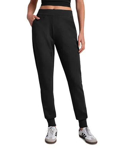 Rhone Dreamglow Taper Leg Pants In Black