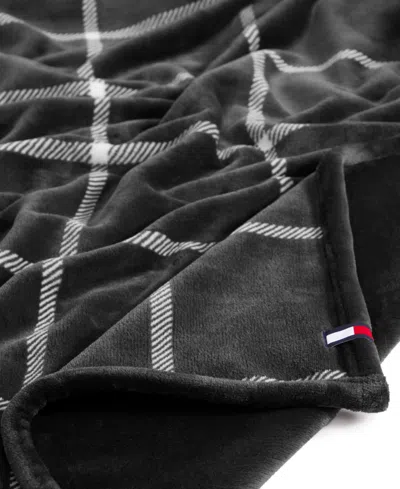 Tommy Hilfiger Printed Plush Plaid Throw Blanket, 70" X 50" In Gray