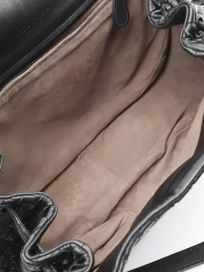 Pre-owned Bottega Veneta Intrecciato Leather Shoulder Bag In Black