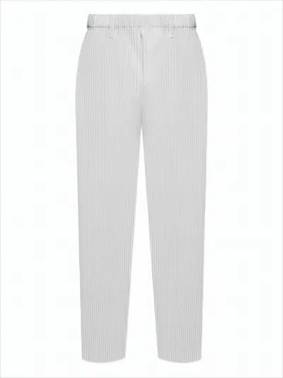 Issey Miyake Pleated Trousers With Elasticated Waistband And Ribbed Texture In White