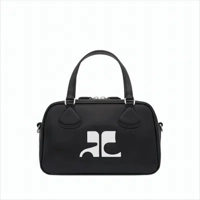 Courrèges Rectangular Black Cowhide Leather Shoulder Bag With Contrasting Logo In Black
