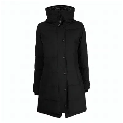 Canada Goose Classic Black Padded Coat With Quilted Texture And Logo Patch In Black