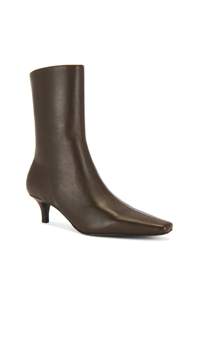 Raye Karina Boot In Black