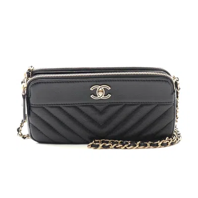 Pre-owned Chanel Mademoiselle Leather Shoulder Bag In Black