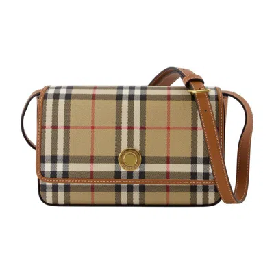 Burberry Hampshire Purse In Brown
