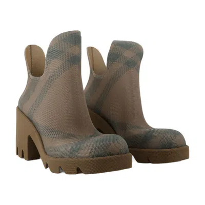 Burberry Chunky Heel Checkered Rubber Ankle Boots In Beige