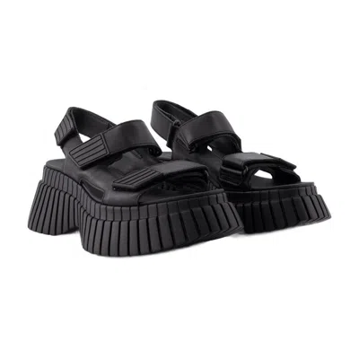 Camper Sandals Pix In Black