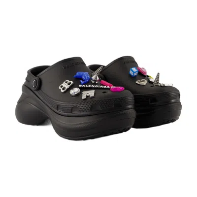 Balenciaga Black Crocs Jibbitz In Black