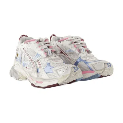 Balenciaga Runner Gradient Low-top Sneakers In Multi