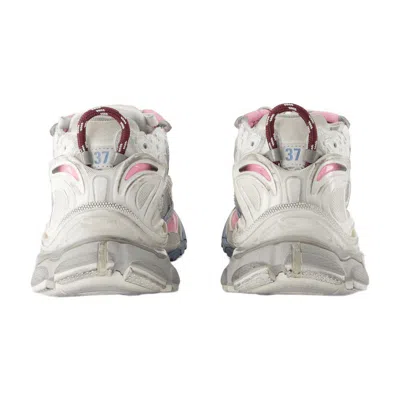 Balenciaga Runner Gradient Low-top Sneakers In Multi