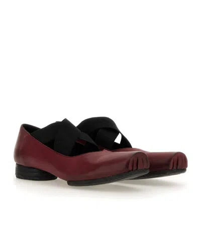 Uma Wang Deep Red Carbon Fiber Flats In Brown