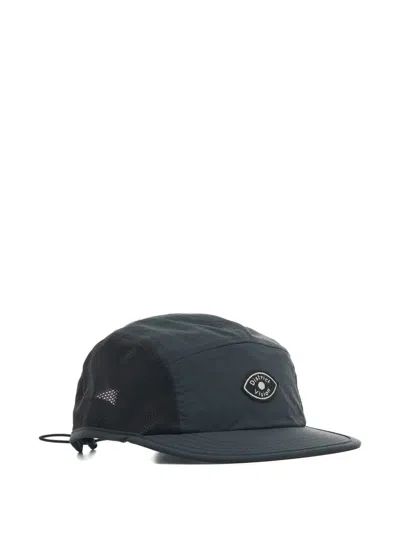 District Vision Logo-patch Mesh-paneled Cap In Gray