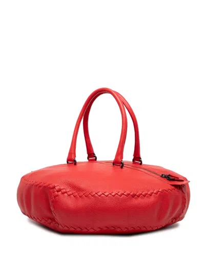 Pre-owned Bottega Veneta 2009 Intrecciato Trimmed Cervo Disk Handbag In Red