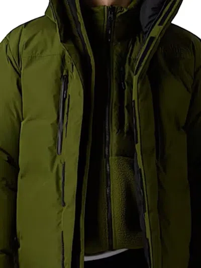 The North Face Long-sleeve Jacket In Green