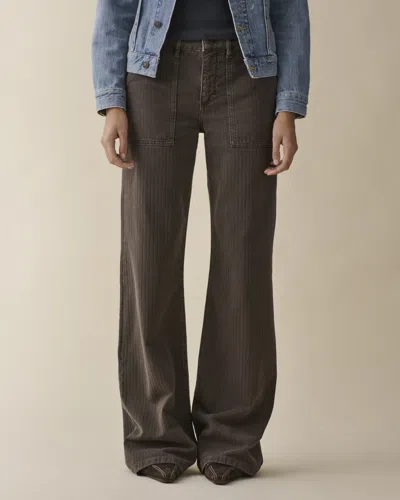 Jeanerica Guell In Brown