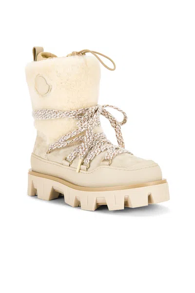 Moncler Peak Apres Suede And Shearling Ankle Boots In Neutral
