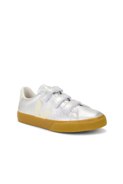 Veja Recife Sneaker In Silver